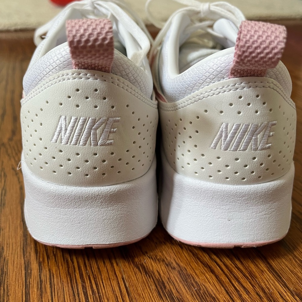 Nike Air Max Thea - Picture 5 of 11